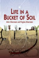 Life_in_a_bucket_of_soil